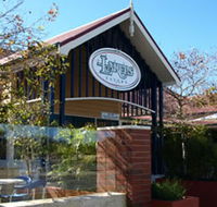 Lakers Tavern - Australia Accommodation