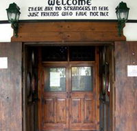 Hibiscus Tavern - Australia Accommodation