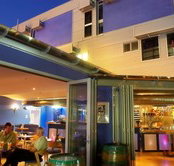 Wisdom Bar  Cafe - Australia Accommodation