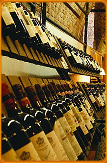 Antique Bar - Australia Accommodation 1