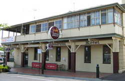 Commercial Hotel Alexandra - Australia Accommodation 0