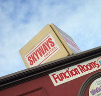 Skyways Hotel - Australia Accommodation