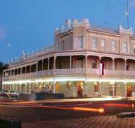 The Rose Hotel - Lounge Bar - Australia Accommodation