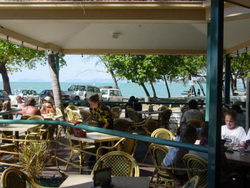 Apres Beach Bar & Grill - Palm Cove - Australia Accommodation 2