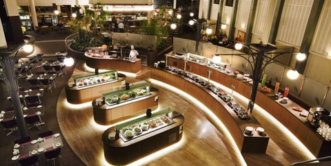 Atrium Garden Restaurant - Australia Accommodation 3