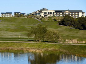 McCracken Country Club Golf Course - Australia Accommodation 2