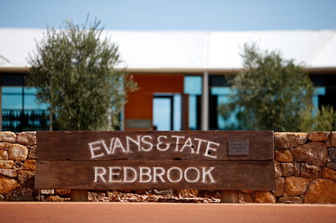 Evans & Tate - Australia Accommodation 1
