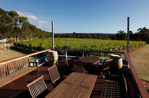 Evans & Tate - Australia Accommodation 3