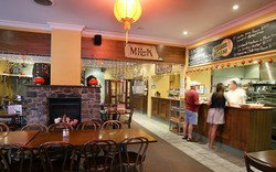 Albion Park Hotel - Australia Accommodation 2