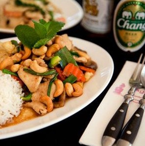 Eagle Thai - Australia Accommodation 0