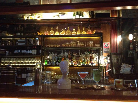 Red Baron's Lounge Bar - Australia Accommodation 1