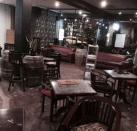 Luxor Bar - Australia Accommodation