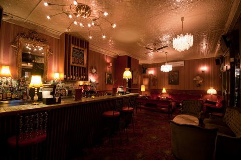Back Bar Cocktail Lounge & Function Venue - Australia Accommodation 4