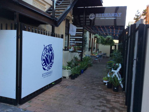 Hideaway Cafe & Restaurant - Australia Accommodation 0