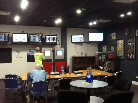 Tennant Creek Memorial Club - Australia Accommodation 4