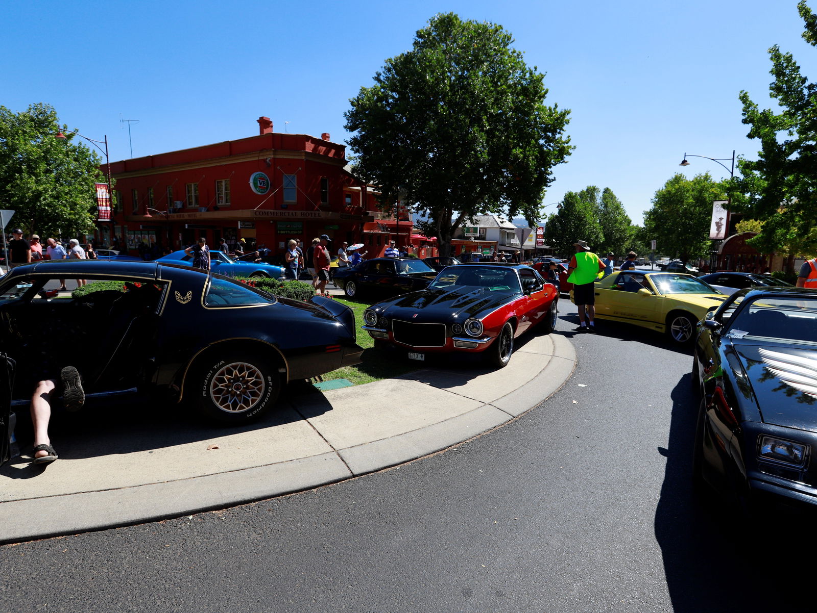 Tumut NSW Australia Accommodation