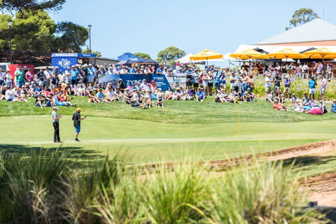 Blitz Golf Adelaide - Australia Accommodation 0