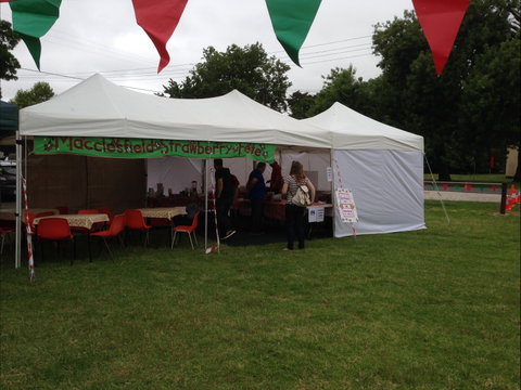 Macclesfield Strawberry Fete - Australia Accommodation 0