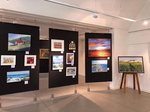 SALA 2020 Exhibition At The Ascot Community Exhibition Art Gallery. - Australia Accommodation 0