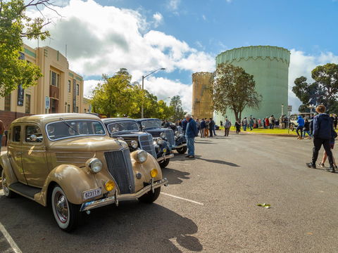 Australian Art Deco Festival Leeton - Australia Accommodation 2