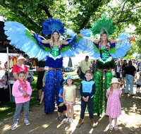 Christmas Monster Market - Australia Accommodation