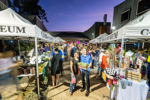 Hand Made Under The Stars - Twilight Market - Australia Accommodation 0