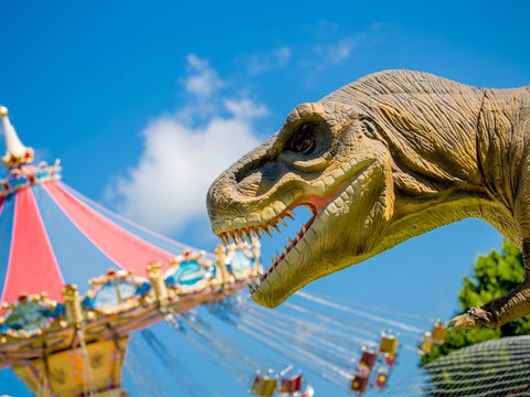 Mega Creatures At Hunter Valley Gardens - Postponed - Australia Accommodation 0