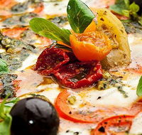 Il Tratto Raro Pizzeria  Restaurant - Australia Accommodation