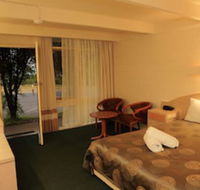 Absolute Lakes Entrance - Australia Accommodation