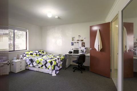 Macquarie University Village - Australia Accommodation 3