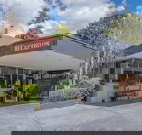 Cotswold Gardens - Australia Accommodation
