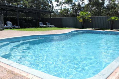 Hermitage Lodge - Australia Accommodation 4