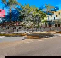 Econo Lodge Moree Spa Motor Inn - Australia Accommodation