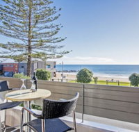 Beachfront Voyager Motor Inn - Australia Accommodation