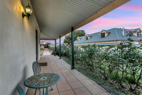 Abbotsford Country House - Australia Accommodation 3