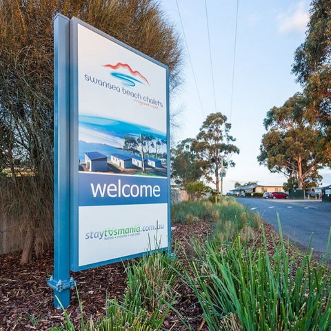 Swansea Beach Chalets - Australia Accommodation 0