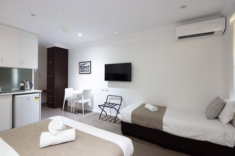 Merivale Motel - Australia Accommodation 4