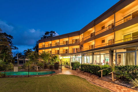 Camelot Motel - Australia Accommodation 0