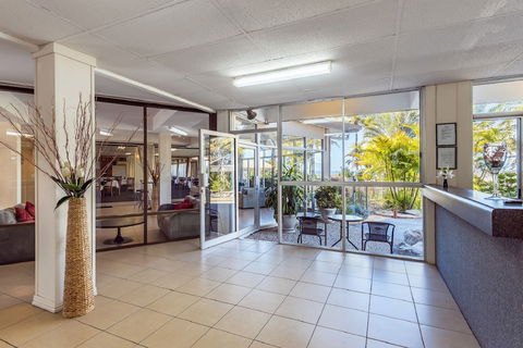 Camelot Motel - Australia Accommodation 1