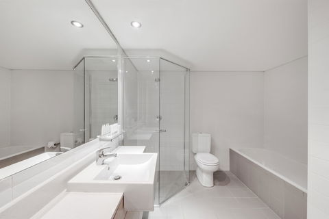 Adina Apartment Hotel Wollongong - Australia Accommodation 4