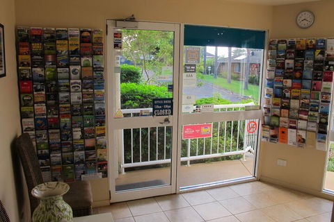 Aston Hill Motor Lodge - Australia Accommodation 5