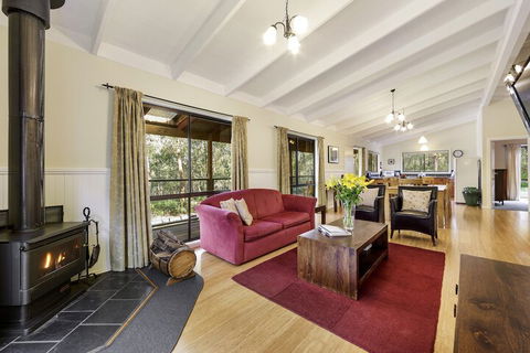 Countrywide Cottages - Australia Accommodation 5
