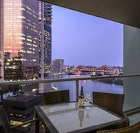 Oaks Brisbane on Felix Suites - Australia Accommodation