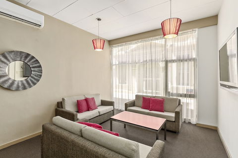 Adelaide Paringa - Australia Accommodation 1