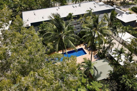 Agincourt Beachfront Apartments - Australia Accommodation 2