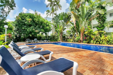 Agincourt Beachfront Apartments - Australia Accommodation 7