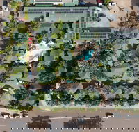 Palms City Resort - Australia Accommodation