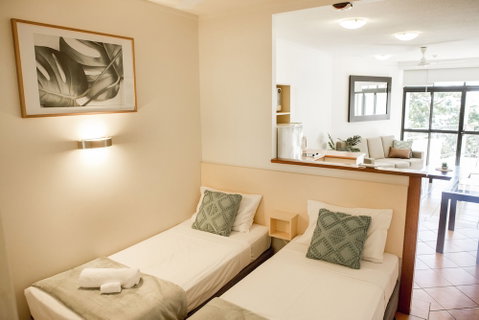 Amaroo At Trinity - Australia Accommodation 2