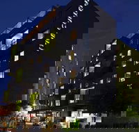 Art Series - The Cullen - Australia Accommodation