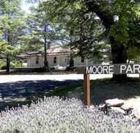 Moore Park Inn - Australia Accommodation